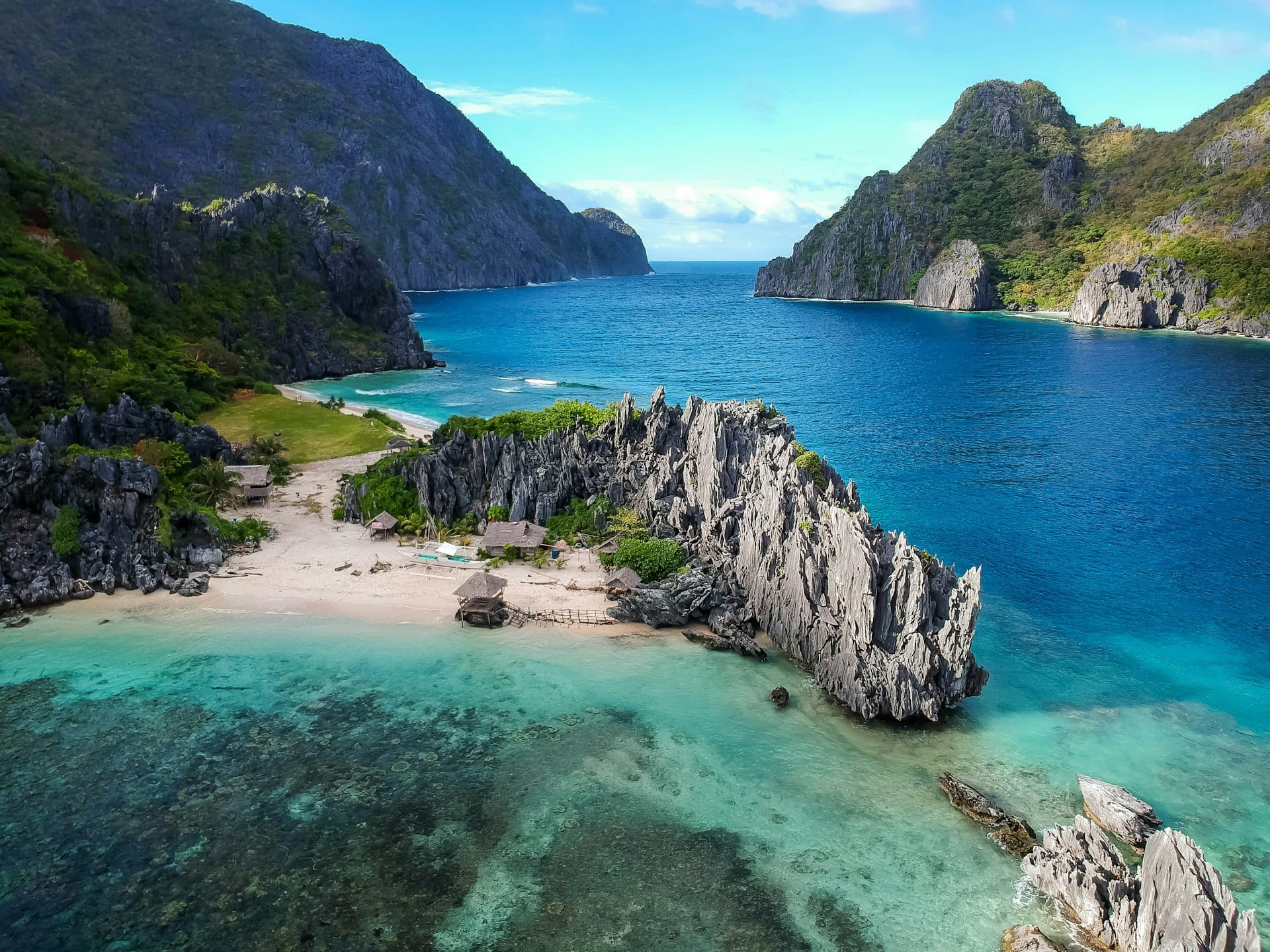 مستكشف Komodo